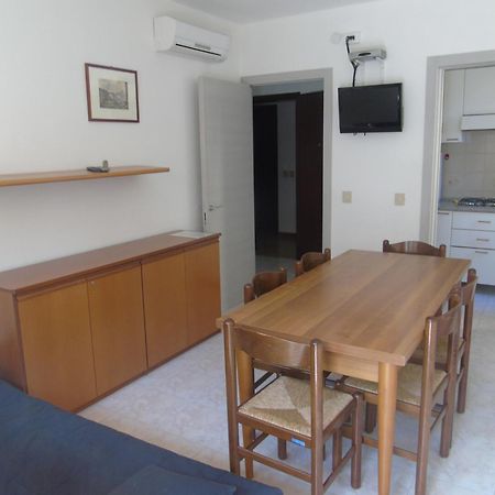 Villa Valeria Lignano Sabbiadoro Bagian luar foto