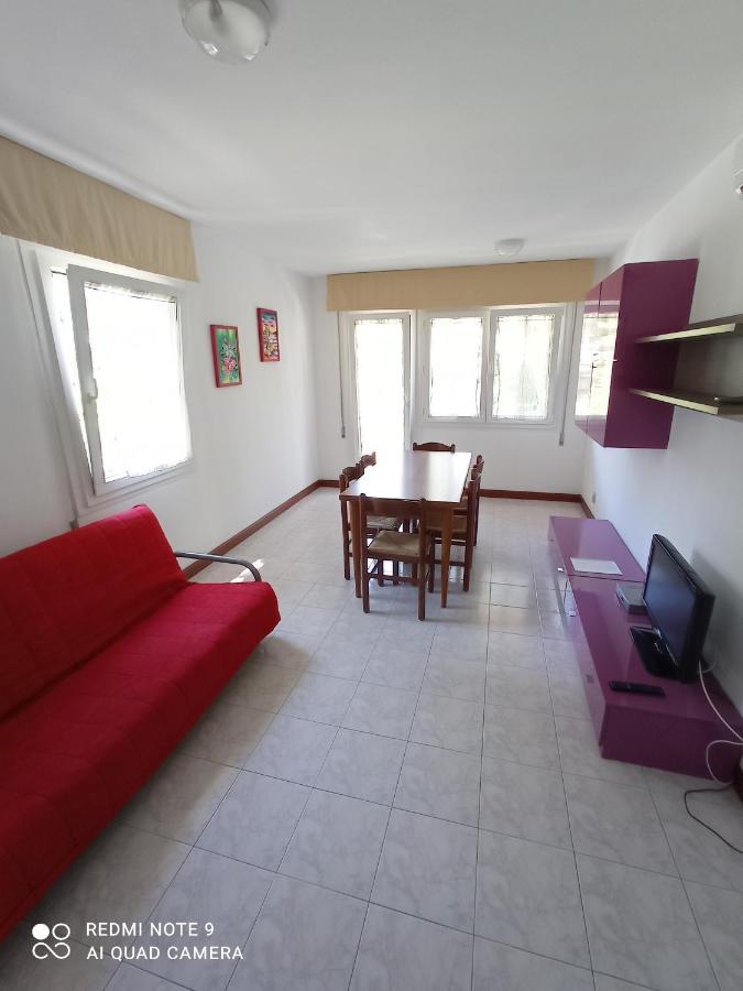 Villa Valeria Lignano Sabbiadoro Bagian luar foto