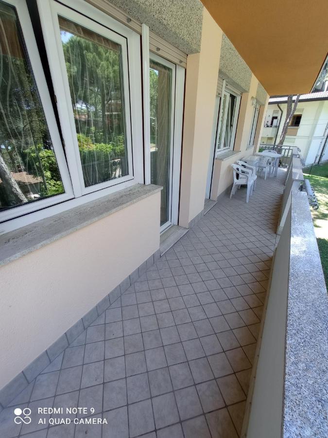 Villa Valeria Lignano Sabbiadoro Bagian luar foto