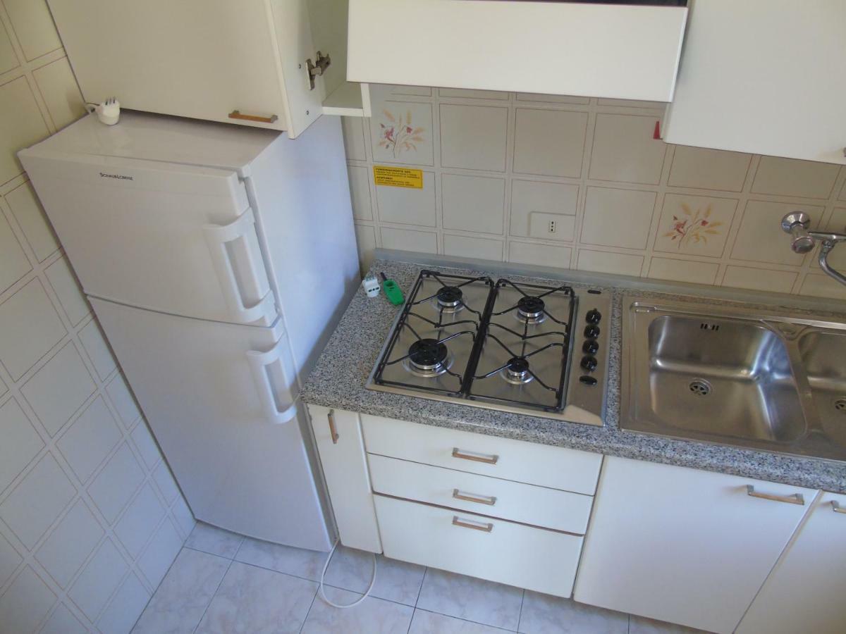 Villa Valeria Lignano Sabbiadoro Bagian luar foto
